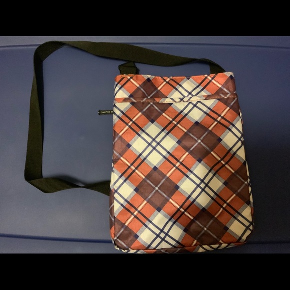Kavu crossbody - Picture 2 of 2